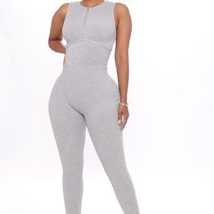 Essential ribbed for days jumpsuit- heather grey